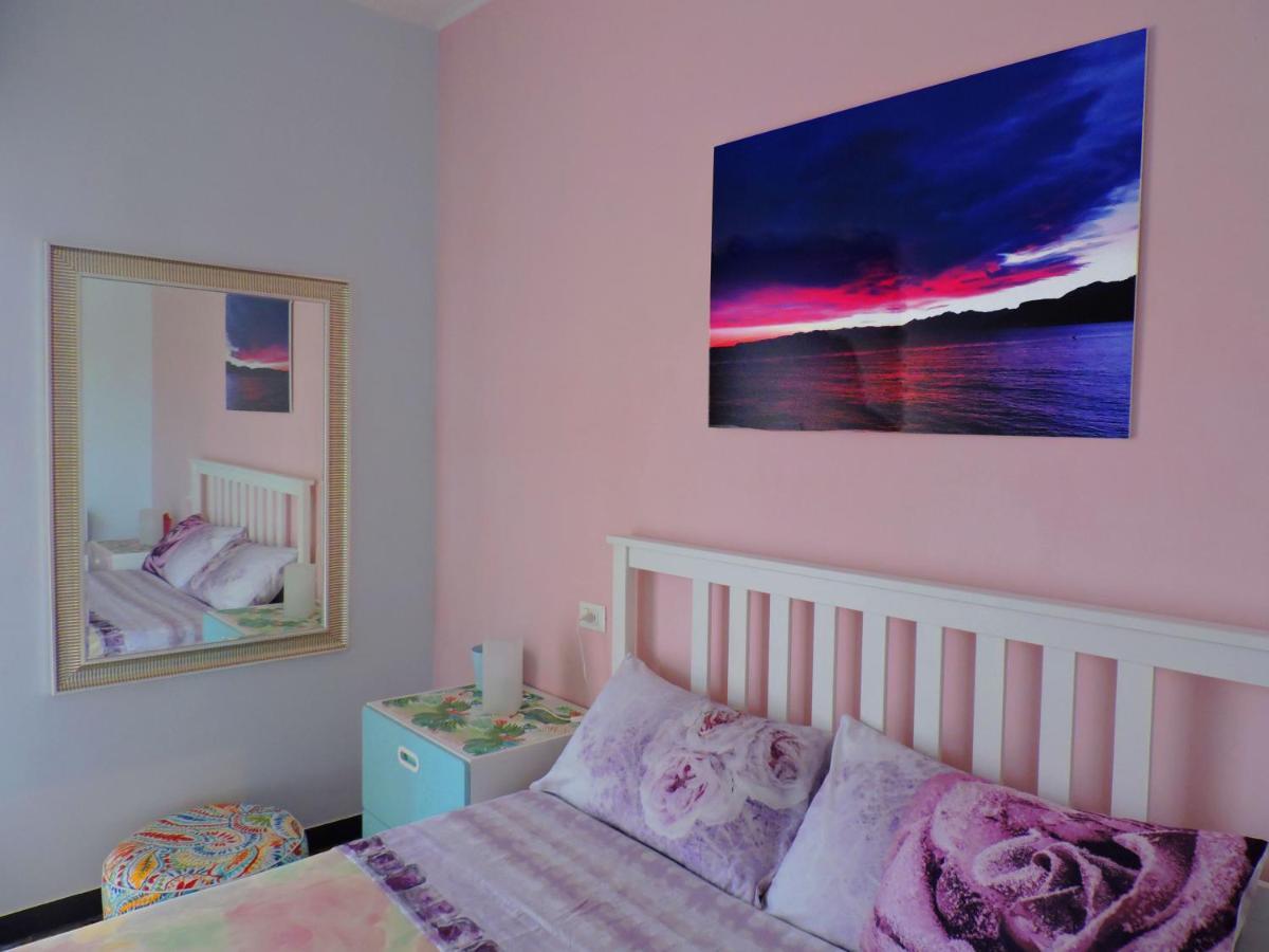 Biker'S Blue Cove Apartment Финале Лигуре Екстериор снимка